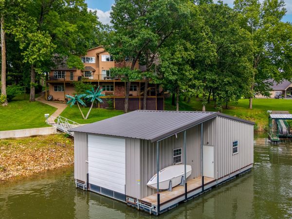 3000 Shore Drive, Grove, OK 74344