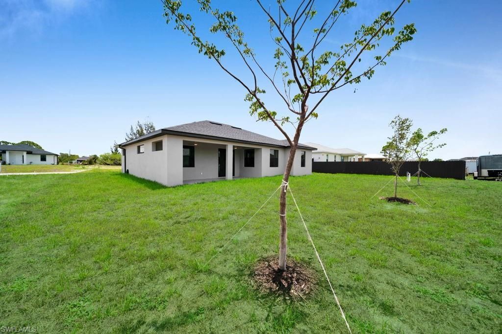 1426 NW 17th Ave, Cape Coral, FL 33993 Photo