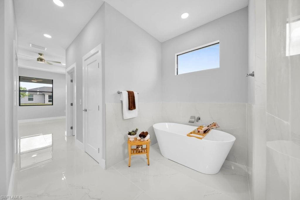 1426 NW 17th Ave, Cape Coral, FL 33993 Photo