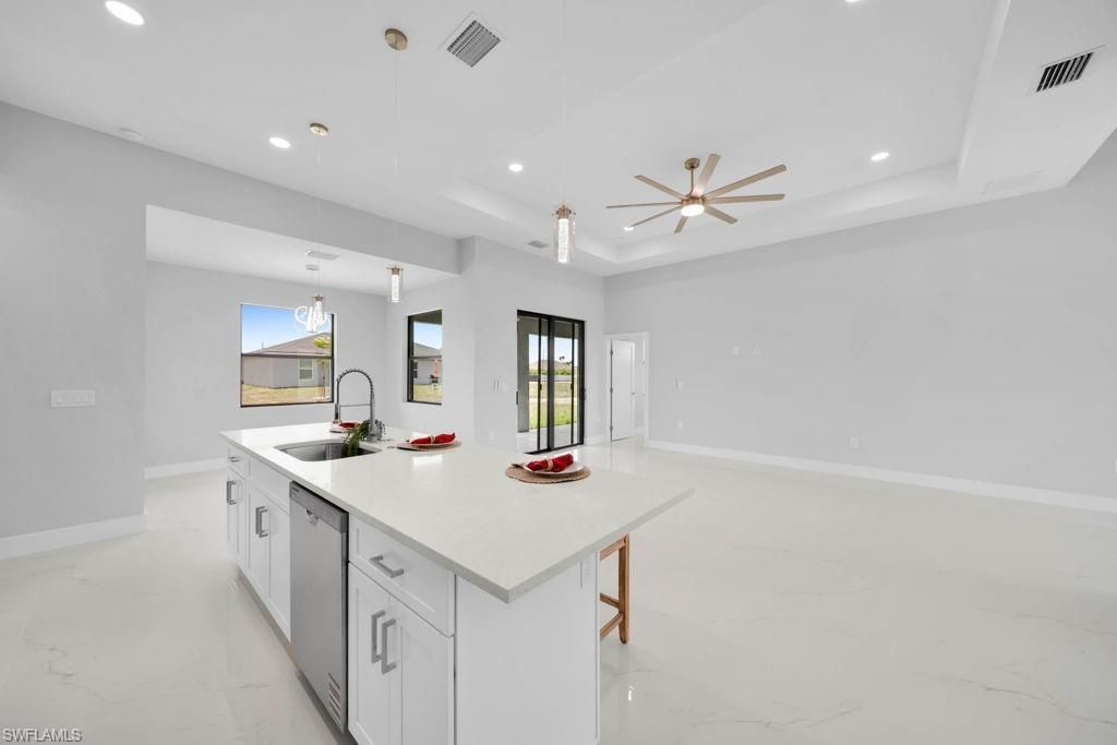 1426 NW 17th Ave, Cape Coral, FL 33993 Photo