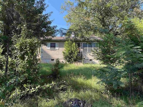 1128 Haywood Road , Macon, GA 31211