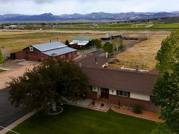 619 S 125 E, Panguitch, UT 84759