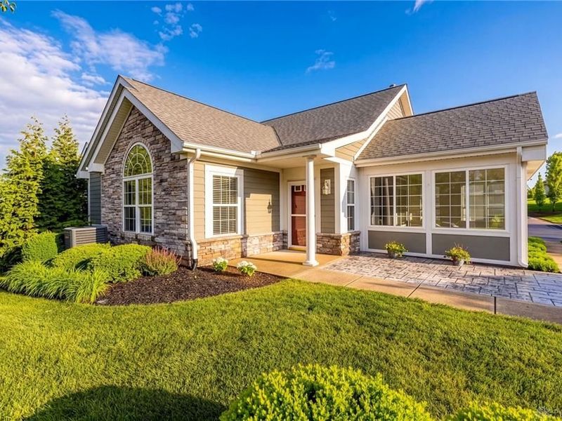 173 Abbey Drive, Springboro, OH 45066 Photo 2