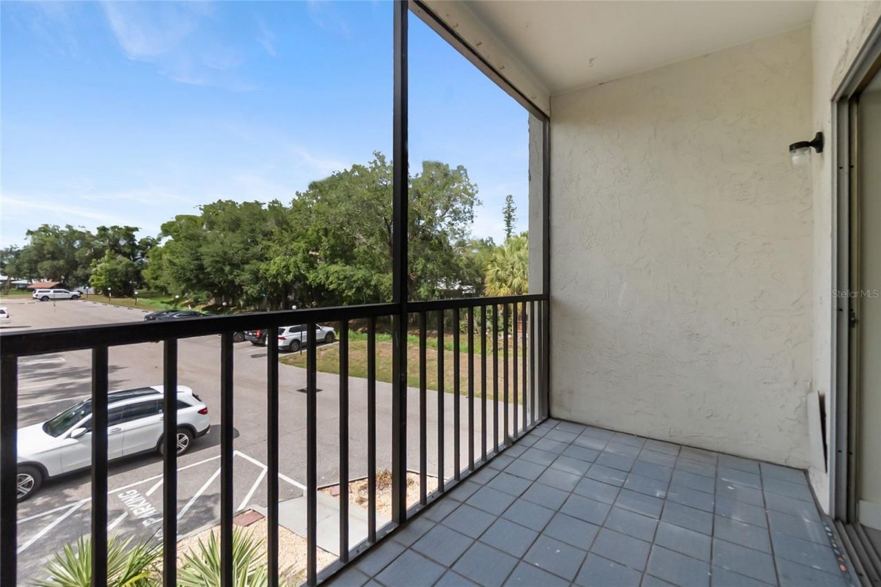3229 Beneva Road, Unit 203, Sarasota, FL 34232 Photo