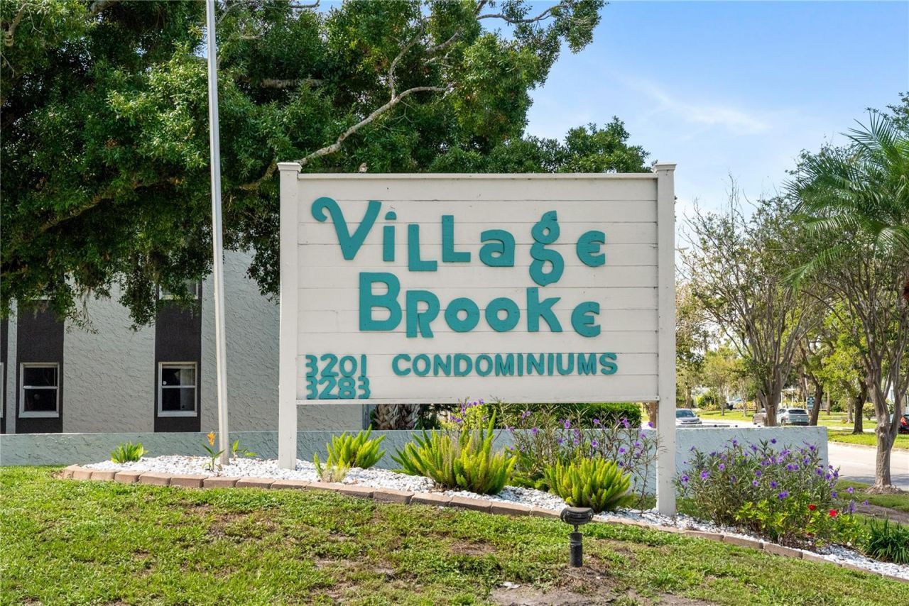 3229 Beneva Road, Unit 203, Sarasota, FL 34232 Photo