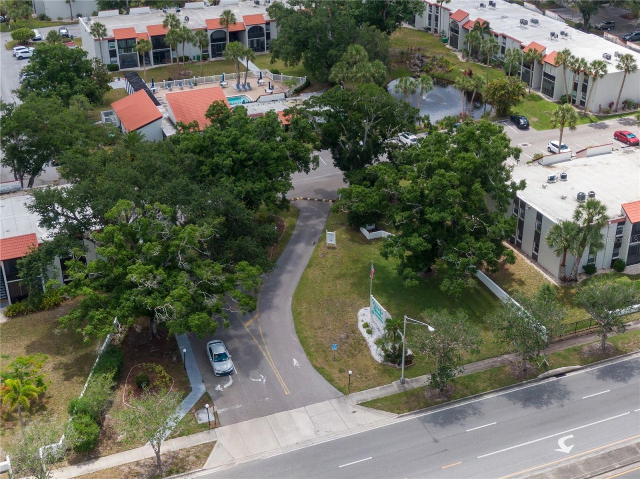 3229 Beneva Road, Unit 203, Sarasota, FL 34232 Photo