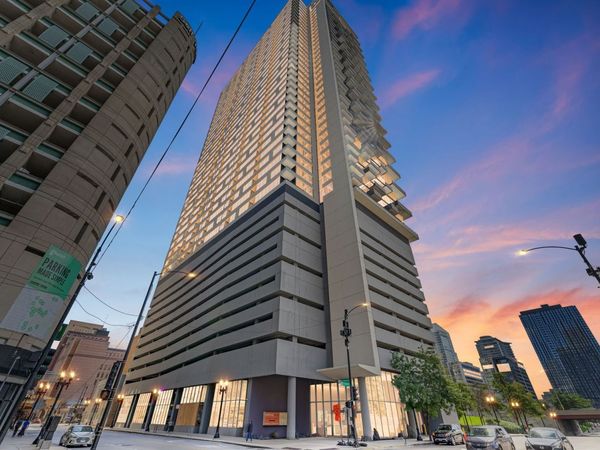235 W Van Buren Street , Unit 4004, Chicago, IL 60607