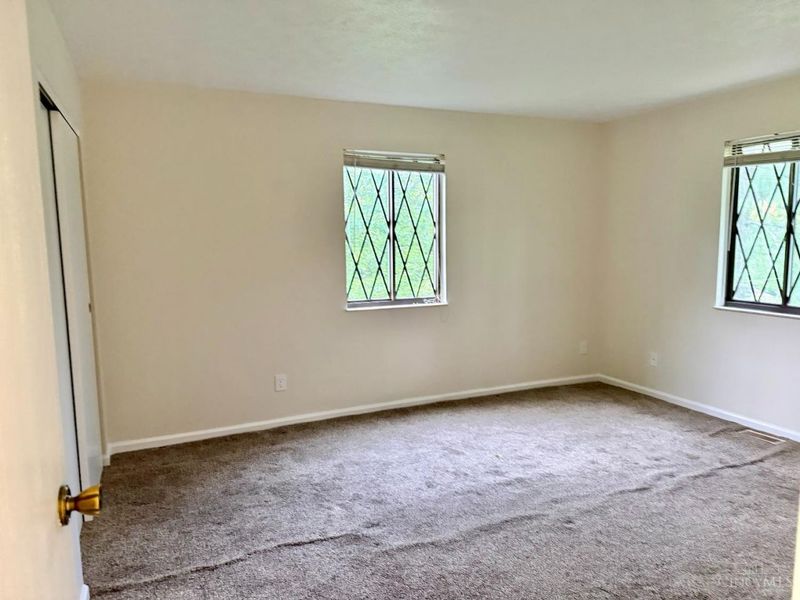 9531 Haddington Court, Colerain Township, OH 45251 Photo 12