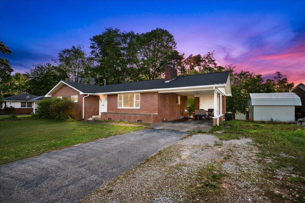306 Barton Mill Road, Corbin, KY 40701