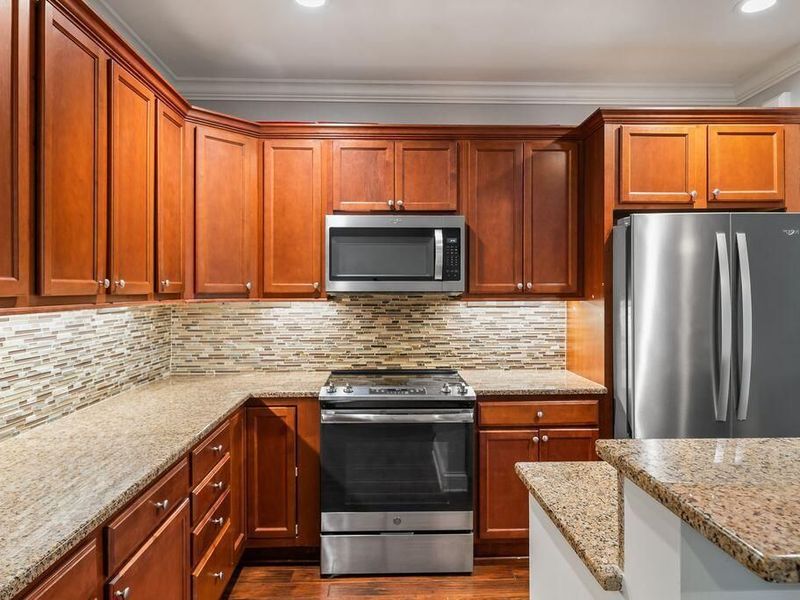 3175 Tremont Road, Unit 409, Columbus, OH 43221 Photo 19