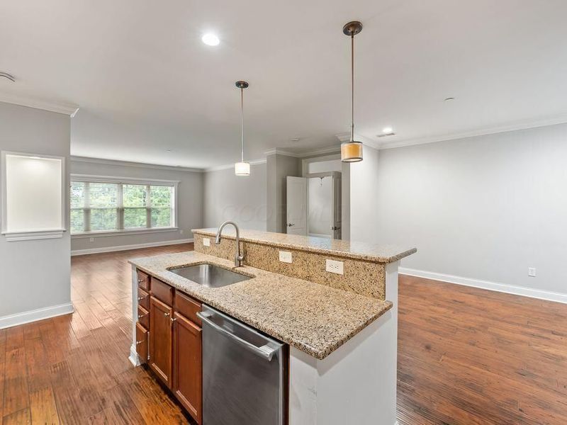 3175 Tremont Road, Unit 409, Columbus, OH 43221 Photo 20