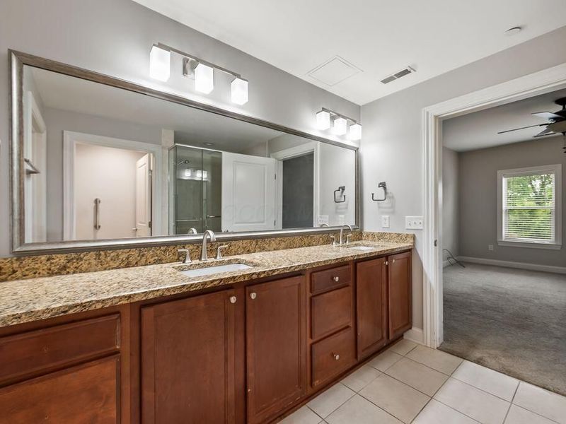 3175 Tremont Road, Unit 409, Columbus, OH 43221 Photo 30