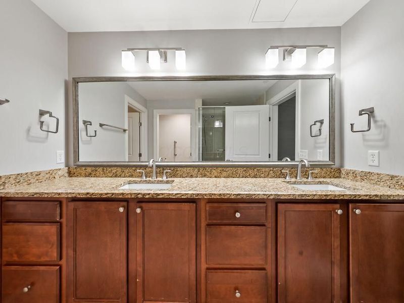 3175 Tremont Road, Unit 409, Columbus, OH 43221 Photo 31