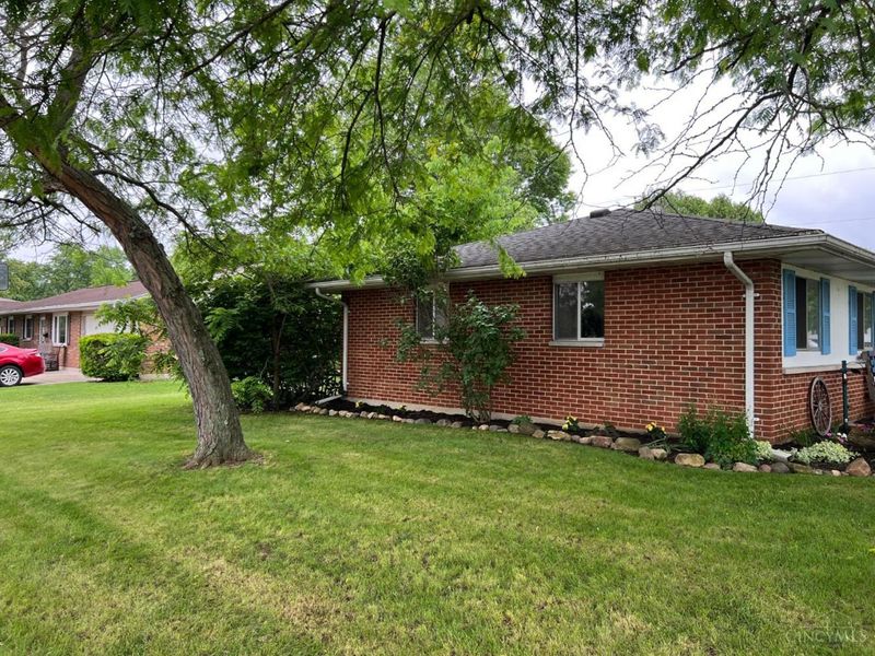 304 Sunset Drive, New Carlisle, OH 45344 Photo 17