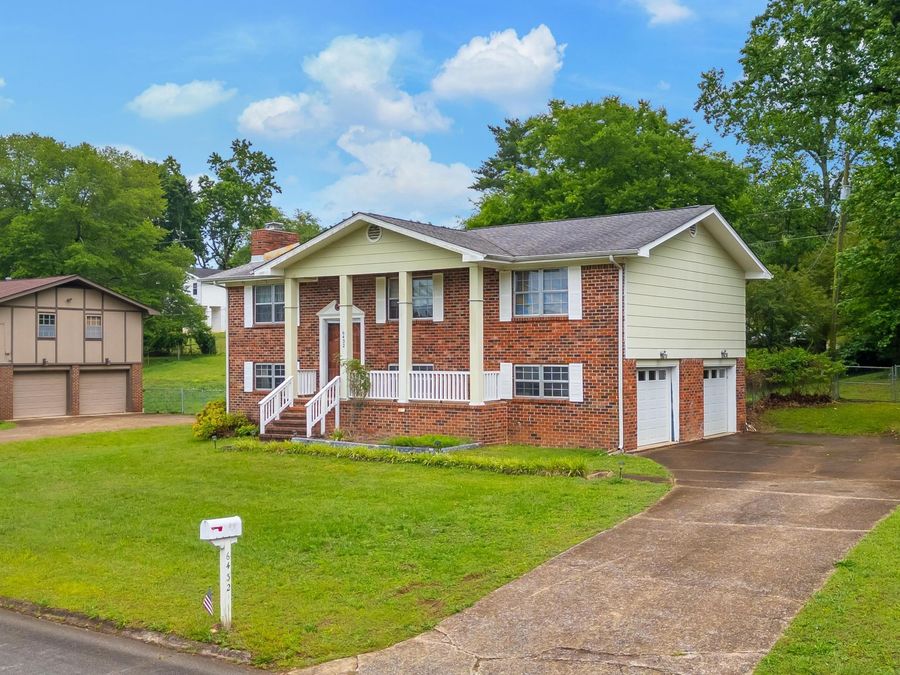 Property Image 4