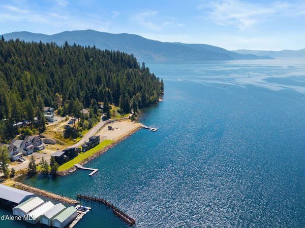 1808 Garfield Bay RD , Sagle, ID 83860