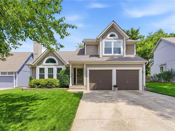 14668 W 151st Terrace, Olathe, KS 66062