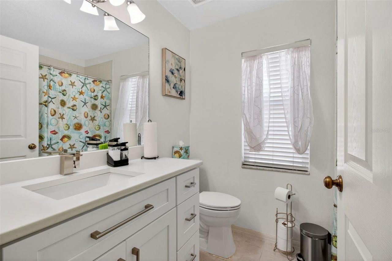 12611 Pineforest Way E, Largo, FL 33773 Photo