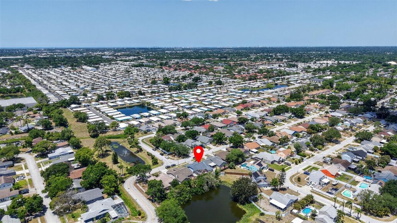 12611 Pineforest Way E, Largo, FL 33773 Photo