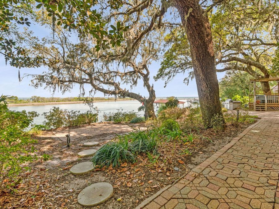 Property Image 61