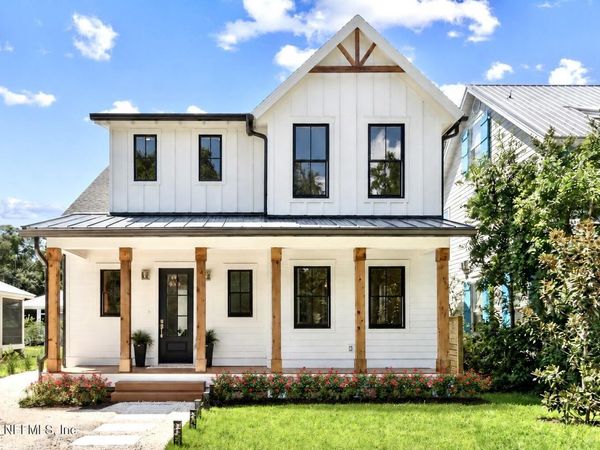 1114 WHITE Street, Fernandina Beach, FL 32034