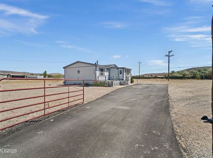5720 Apache Drive, Stagecoach, NV 89429 Photo