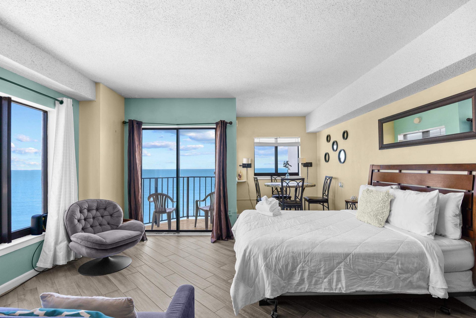 1605 S Ocean Blvd.  Photo 11