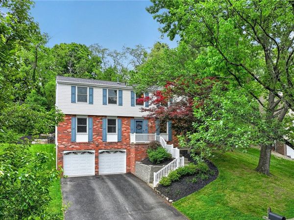847 MACARTHUR DRIVE, Pittsburgh, PA 15228