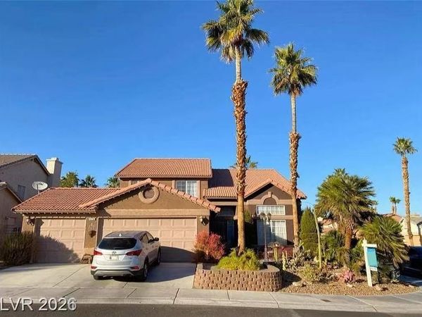 6576 Moonshadow Circle , Las Vegas, NV 89108