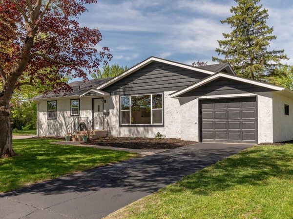 1203 10th Avenue NE, Brainerd, MN 56401