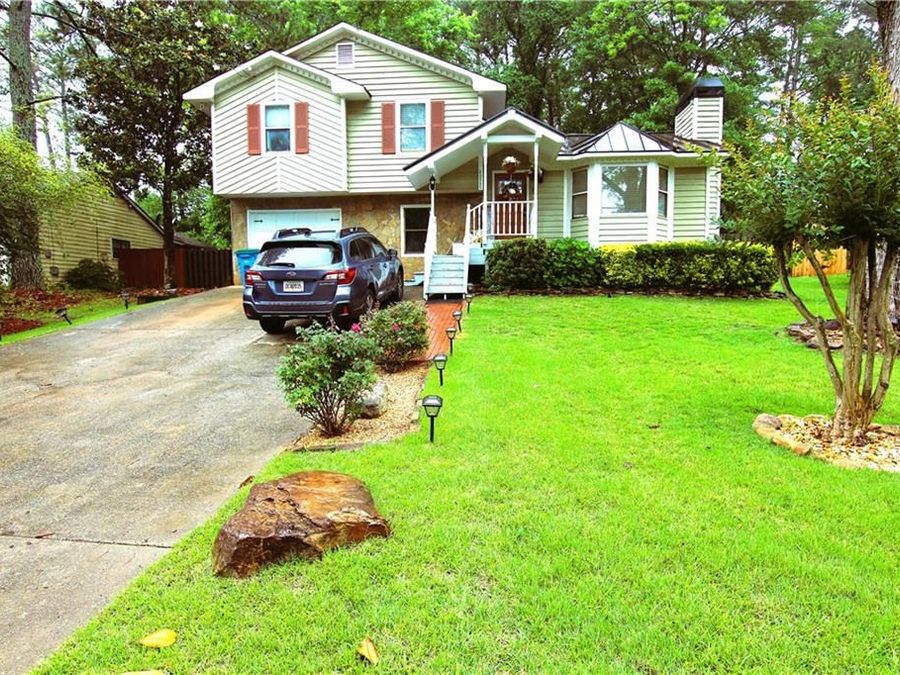 Property Image 1