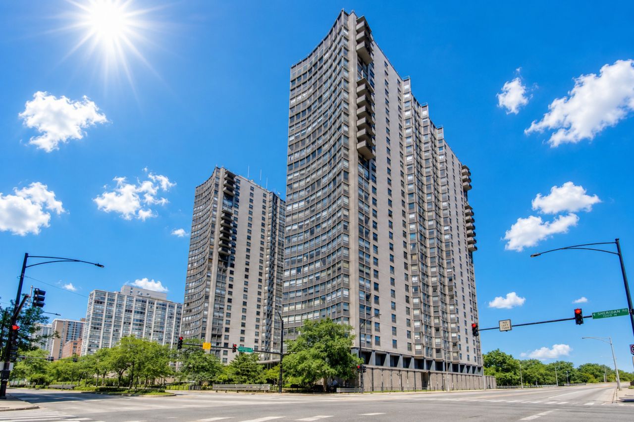 5701 N Sheridan Road, Unit 6D, Chicago, IL 60660 Main Photo