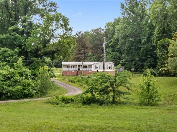 54 Tyler Ln , Erin, TN 37061