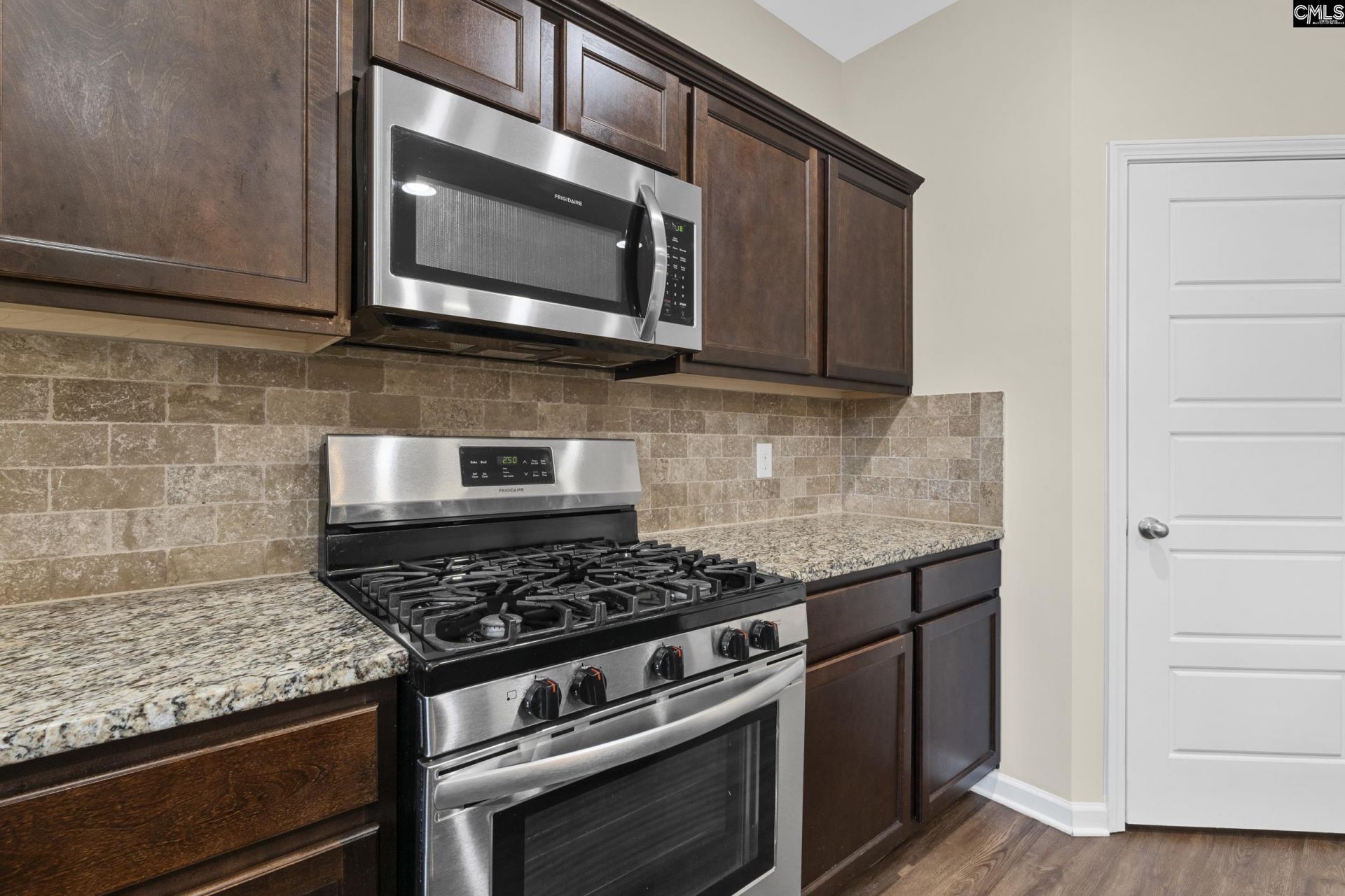 558 Sterling Ponds Drive Photo 15
