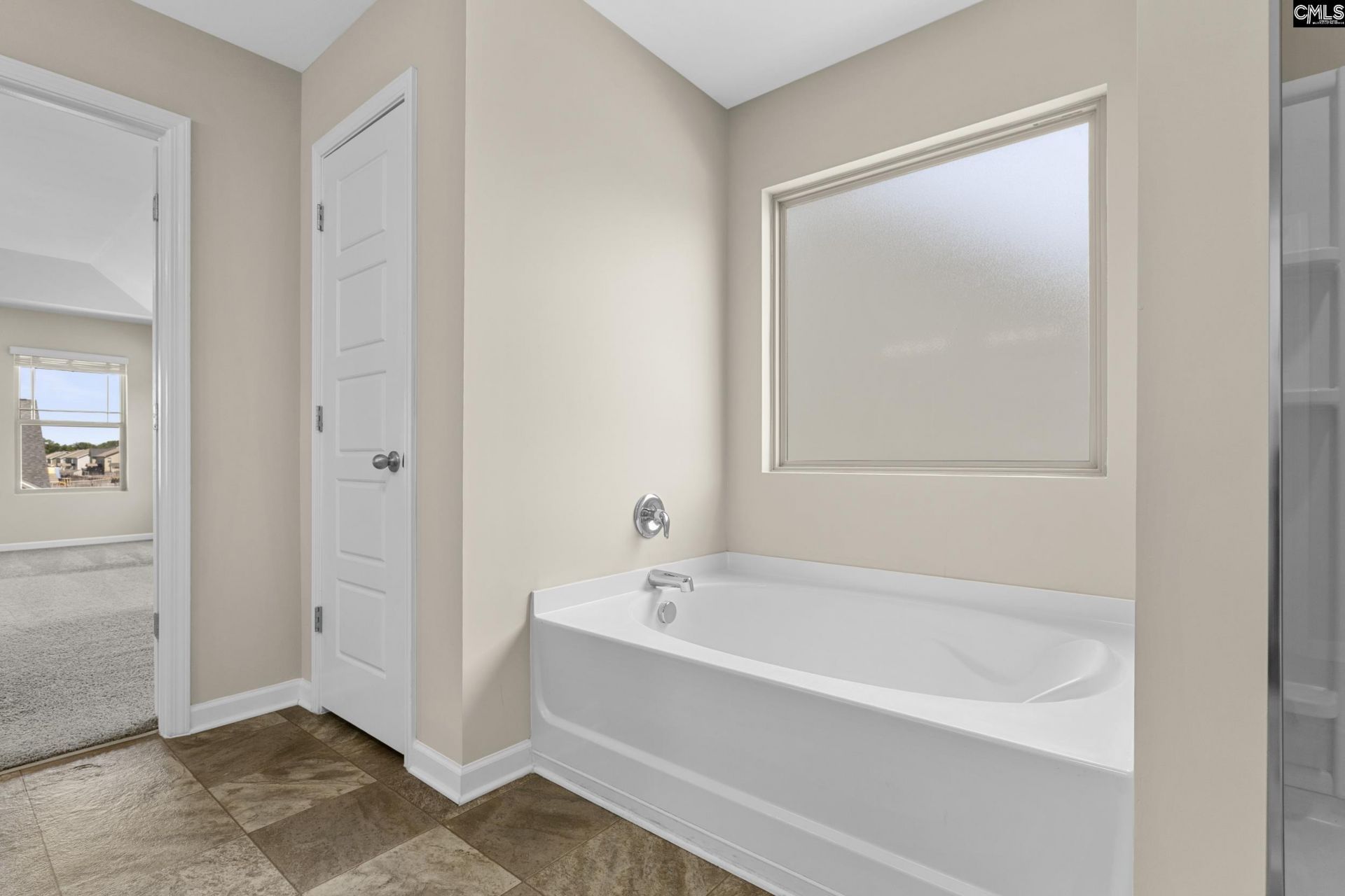 558 Sterling Ponds Drive Photo 25