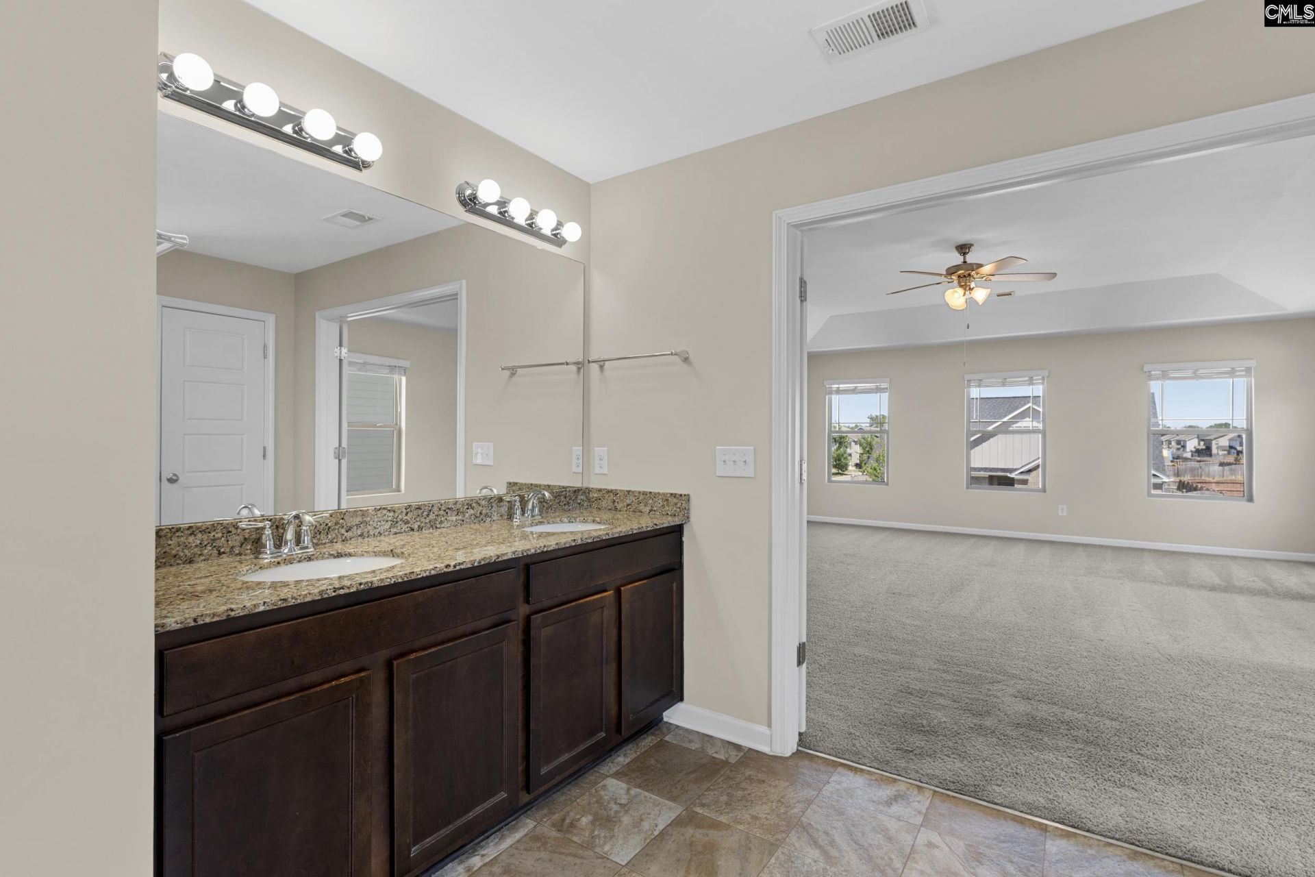 558 Sterling Ponds Drive Photo 26