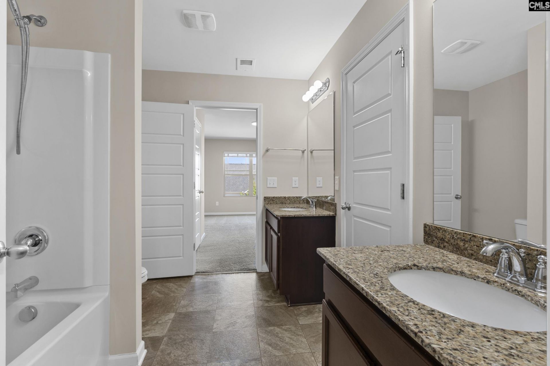 558 Sterling Ponds Drive Photo 34