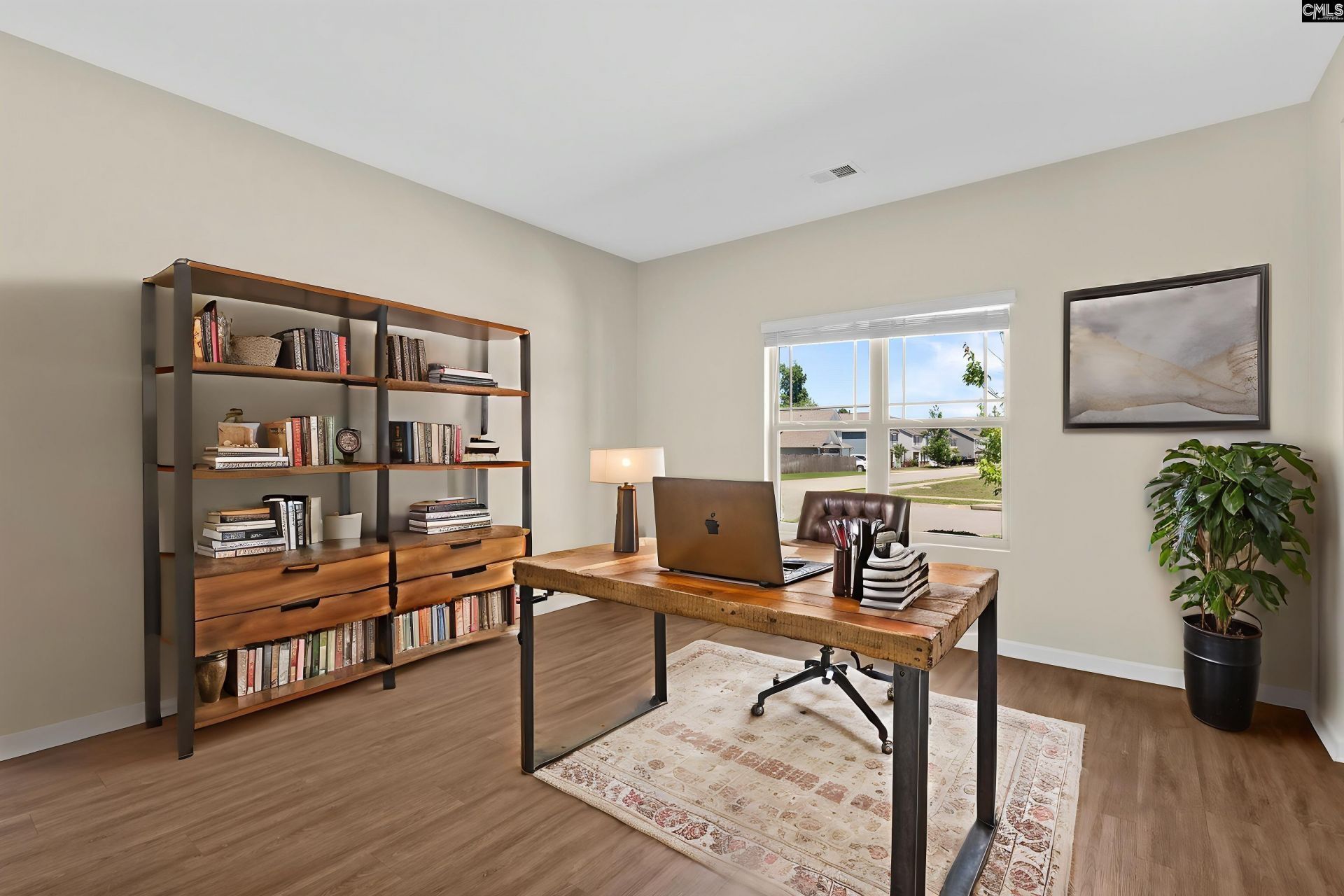 558 Sterling Ponds Drive Photo 9