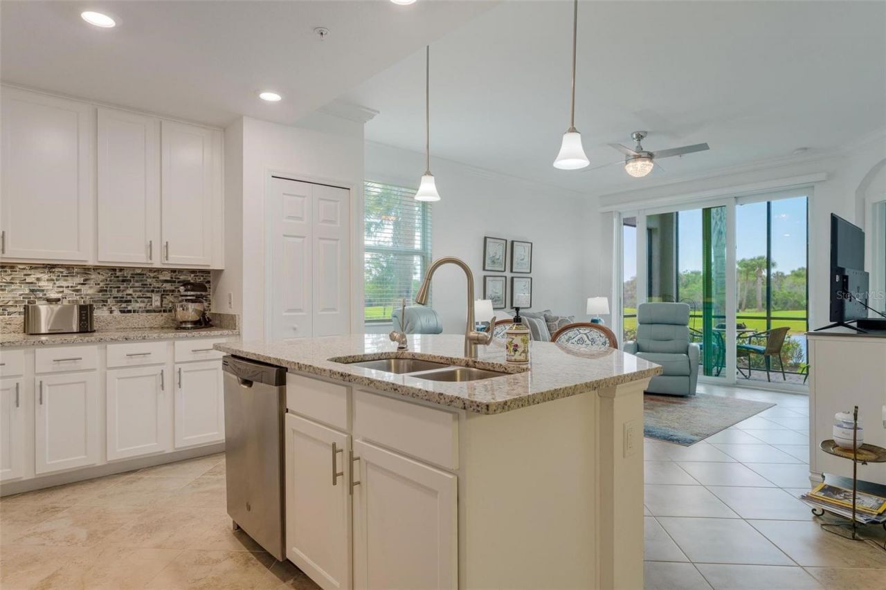 14081 Heritage Landing Boulevard, Unit 211, Punta Gorda, FL 33955 Photo