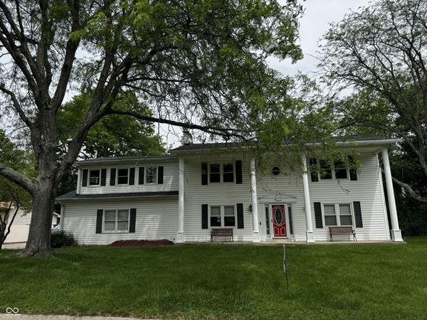 1000 Leisure Lane , Greenwood, IN 46142