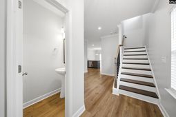 1064 Ashcroft Circle  photo 4