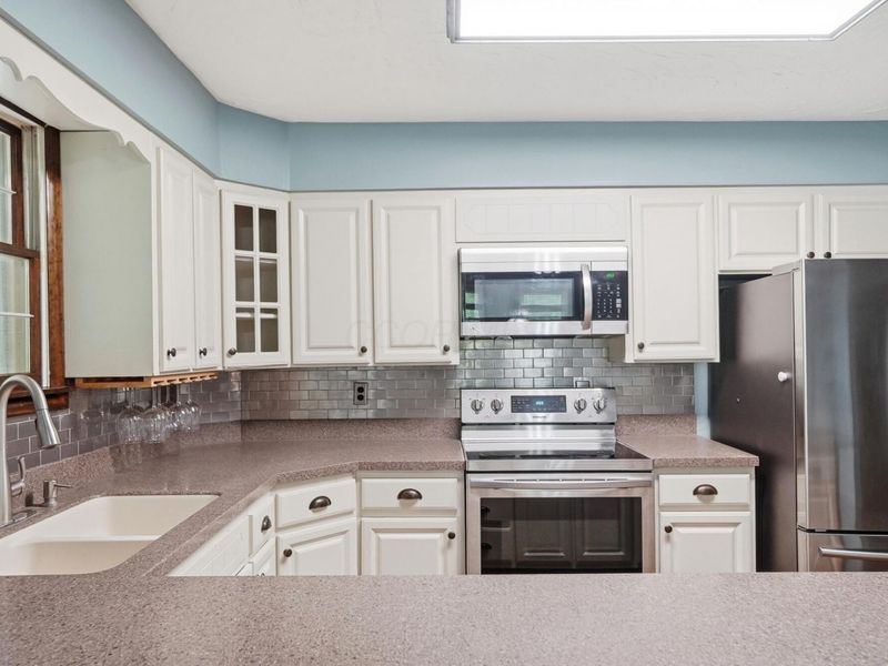 7128 Gregg Road, West Jefferson, OH 43162 Photo 17