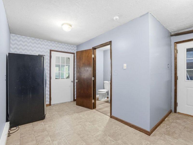 7128 Gregg Road, West Jefferson, OH 43162 Photo 20