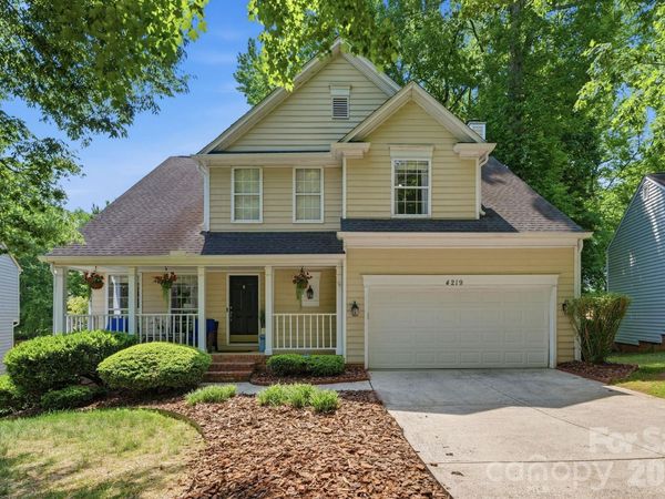 4219 Beauvista Drive , Charlotte, NC 28269