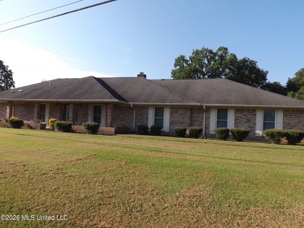 471 River Road, Fayette, MS 39069