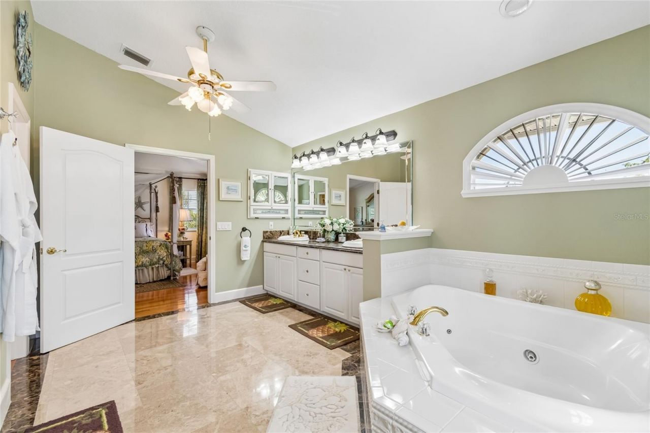 5851 Cachette De Riviera Court , New Port Richey, FL 34655 Photo