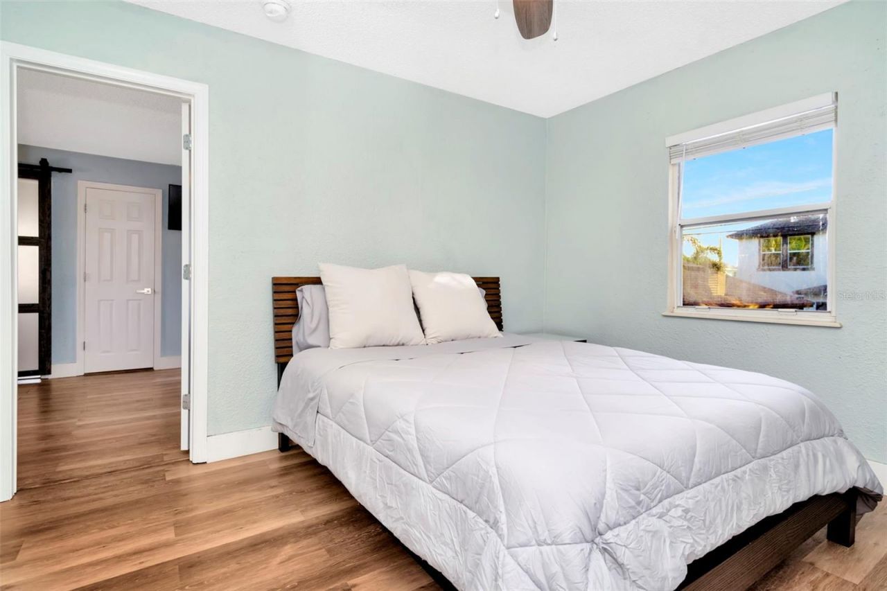826 11th Avenue S, Unit Apt 1, Saint Petersburg, FL 33701 Photo