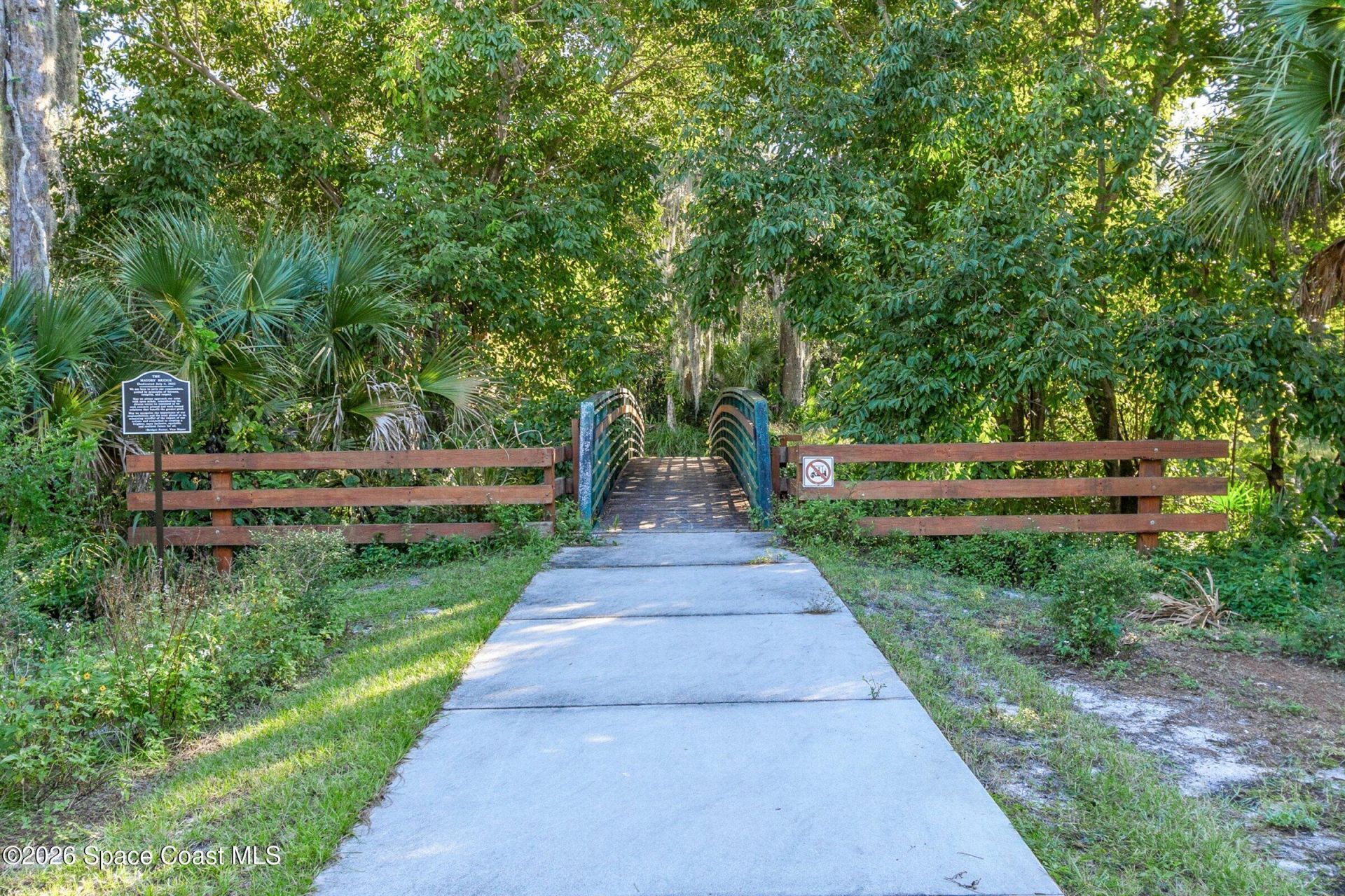 366 Ibis Court, Melbourne Village, FL 32904 Photo