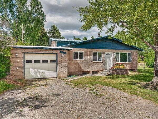 3795 E Sunnyside Road, Ammon, ID 83406