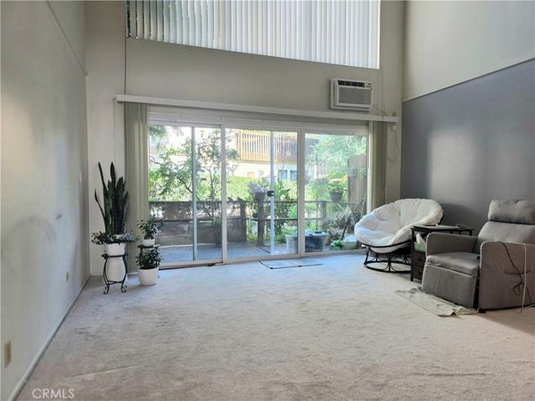 3050 S Bristol Street, Unit 8-D, Santa Ana, CA 92704